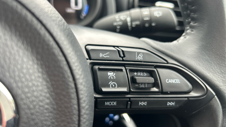 Toyota Yaris 1.5 Hybrid Design 5dr CVT Hybrid Hatchback